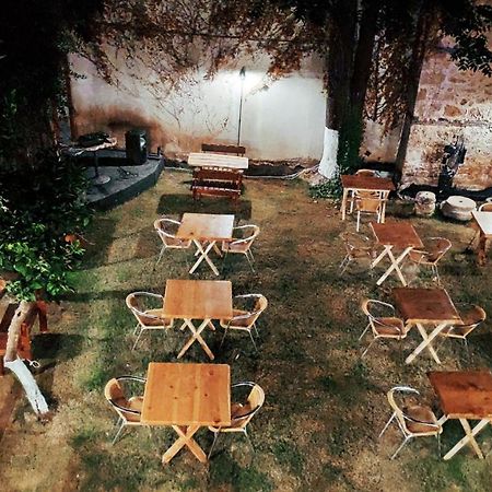 Otel Wood House Antalya Bagian luar foto