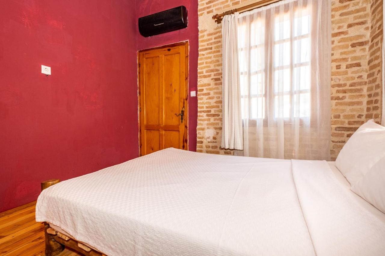 Otel Wood House Antalya Bagian luar foto