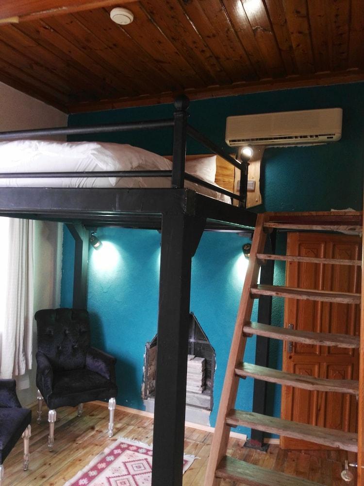Otel Wood House Antalya Bagian luar foto