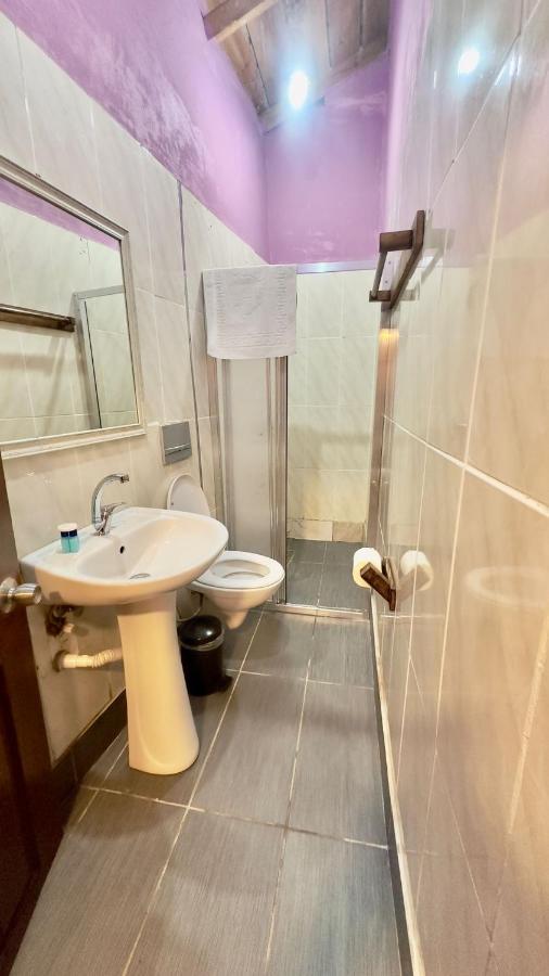 Otel Wood House Antalya Bagian luar foto