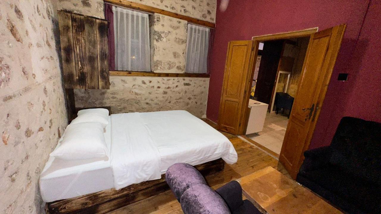 Otel Wood House Antalya Bagian luar foto