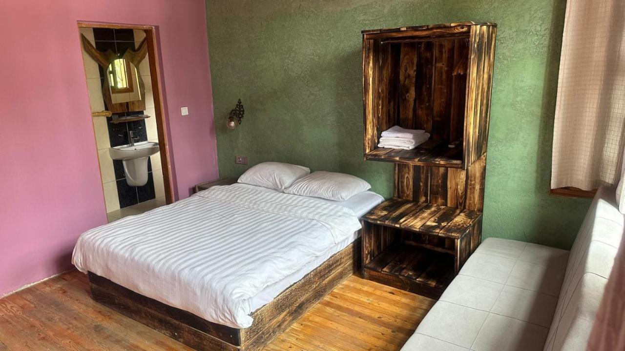 Otel Wood House Antalya Bagian luar foto