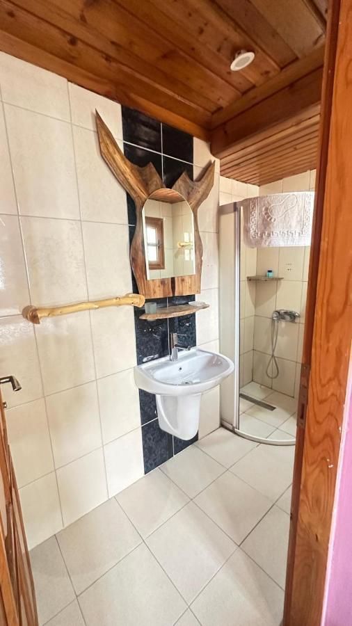 Otel Wood House Antalya Bagian luar foto