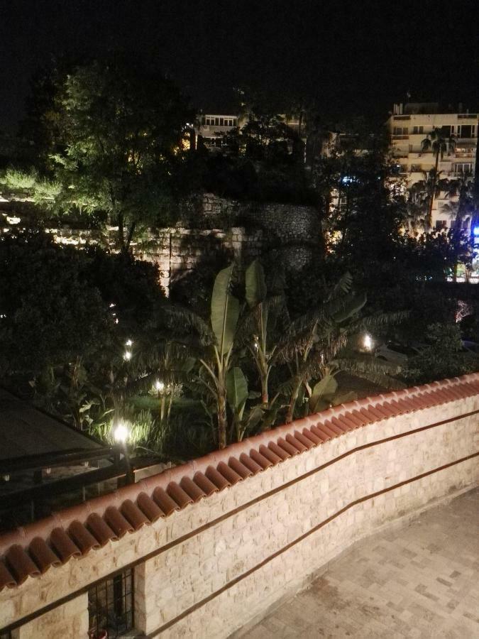 Otel Wood House Antalya Bagian luar foto