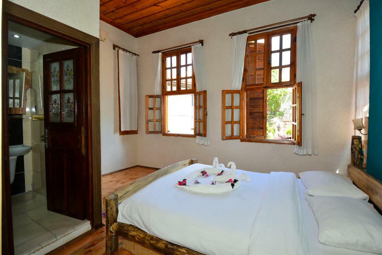 Otel Wood House Antalya Bagian luar foto