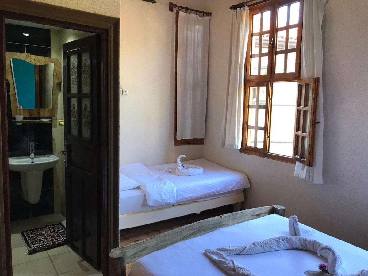 Otel Wood House Antalya Bagian luar foto